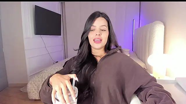 Chatroom XXX en direct de salome__11