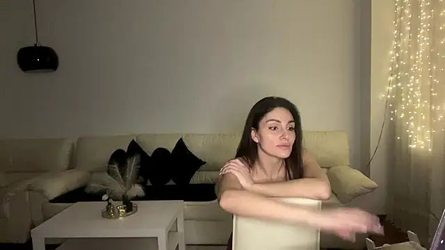 RoxelleSilvara69 现场XXX聊天