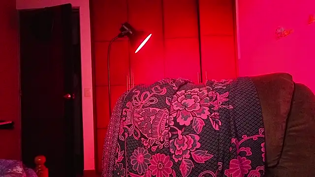 XXX chat uživo modela NEXT_DOOR_GIRL_