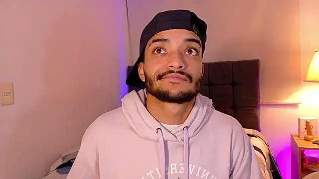 eross_chipre_'s Webcam Show