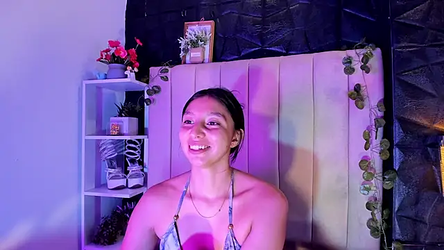 kendall_saenz live XXX chat