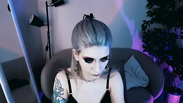 Noah_ElmerX লাইভ XXX চ্যাট