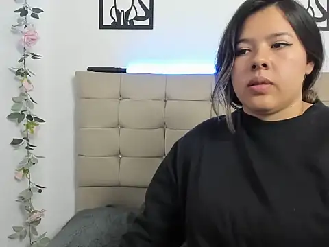 LinaBrowm Live XXX Chat