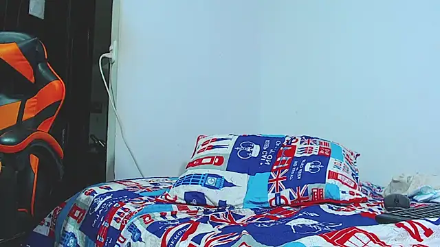 ADAM_HOT – Kamerová šou