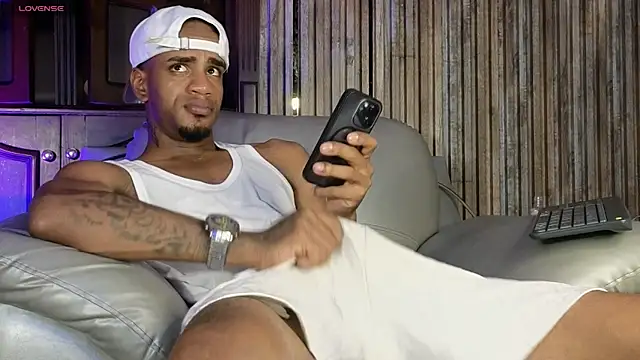 AaronCruz_ Live XXX Chat