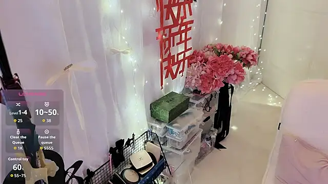 XXX chat uživo modela charlotte520