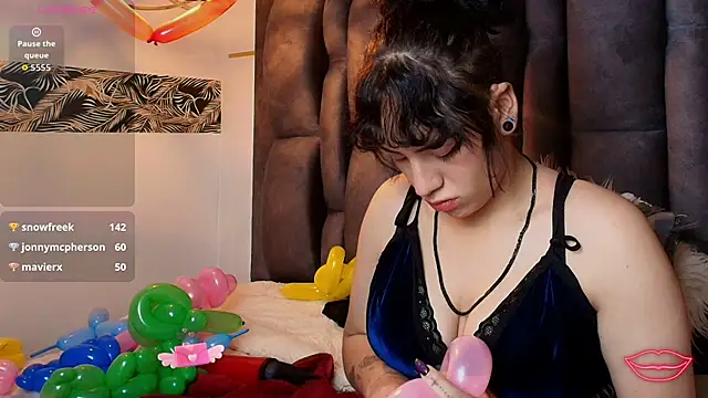 Kiara_Fox__ 现场XXX聊天