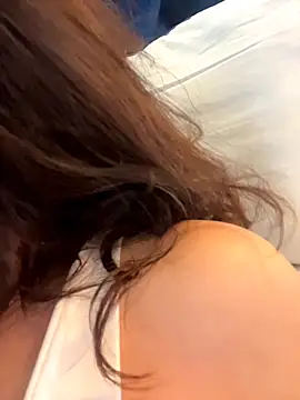 TeaseDollXXX élő XXX-chatje