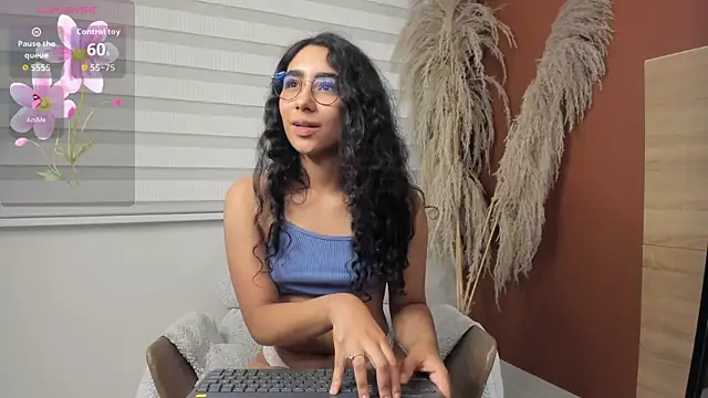 scarlett25__n Live XXX chat