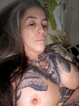 vamporasuccubus19777 Adlı Modelin Canlı XXX Sohbeti