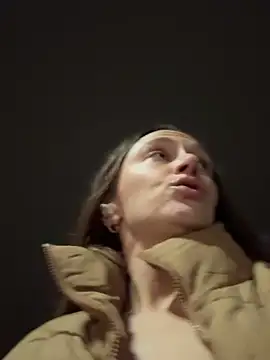 lunagirl13 网络视讯表演