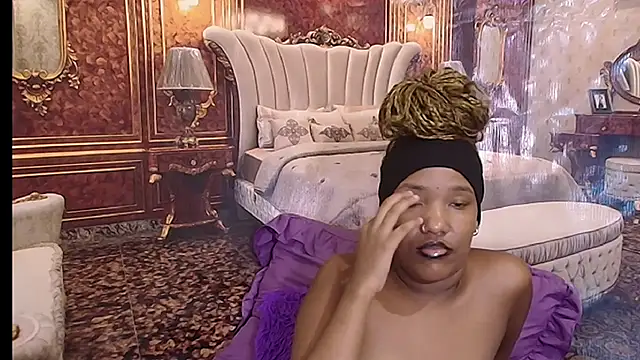 EroticSexyPradaのライブXXXチャット