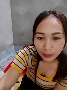 Thobaby112 在線直播表演