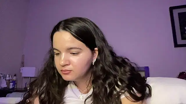 دردشة SoyOceanne الجنسية المباشرة