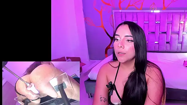 PurryBella 即時 XXX 聊天