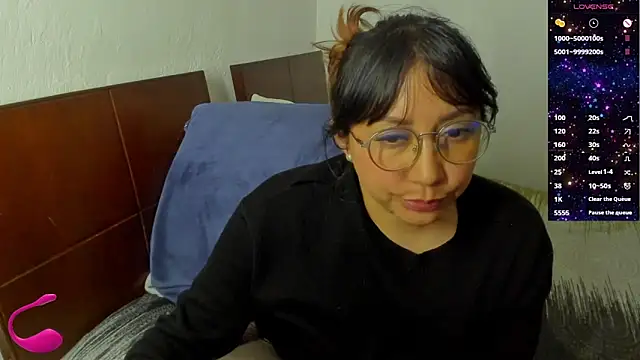 XXX chat uživo modela ella_harry