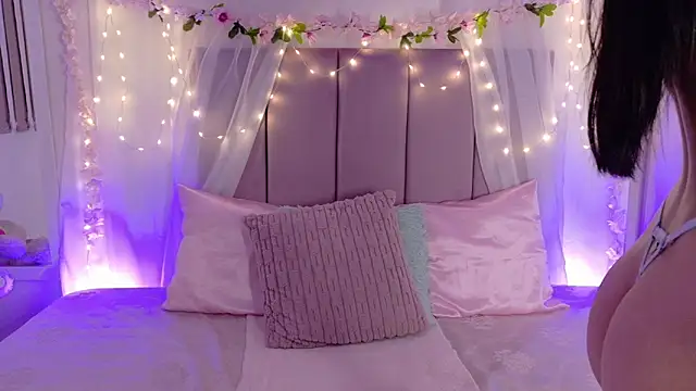 دردشة Julie_Bennet الجنسية المباشرة