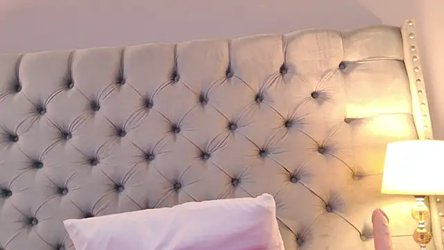 EllaEvanz Obrolan Langsung XXX