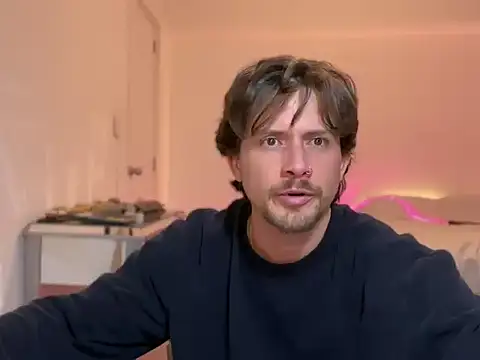 mcklister_kinky_feets: διαδικτυακό σόου στην κάμερα