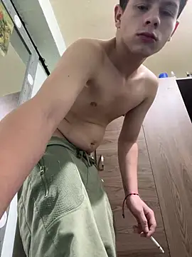 Andy12912 Webcam-Show