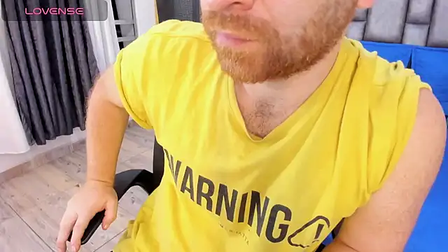 Pertunjukan Kamera Web michacosio