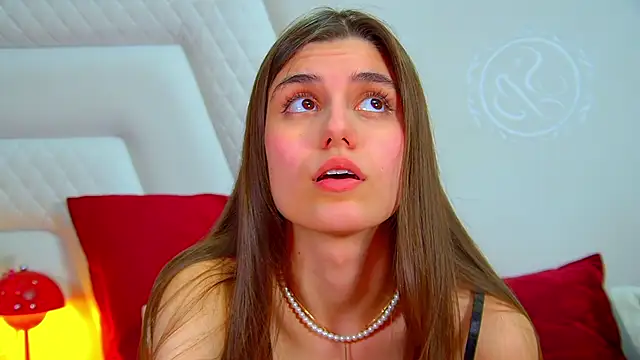 ArianaAllens Chat XXX in diretta