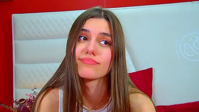 ArianaAllens Chat XXX in diretta