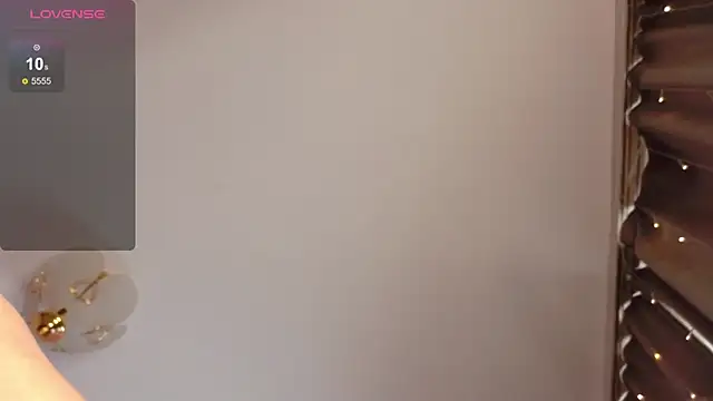 Alexa_Sparkle 即時 XXX 聊天