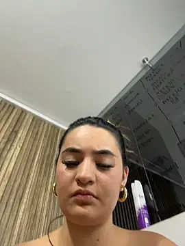 Chat XXX ao vivo de Antonella_Julieta