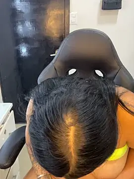 Latin_bigbutt Chat XXX live