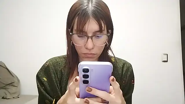 Chatroom XXX en direct de Luna-e-Franco1