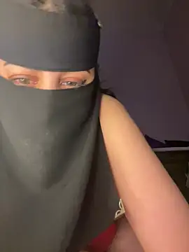 Jumanaa Adlı Modelin Canlı XXX Sohbeti