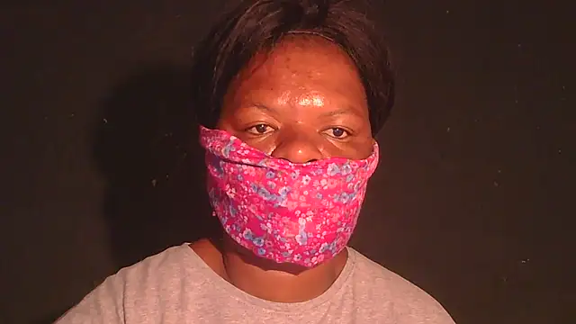 ebony_rose11: онлайн-секс-чат