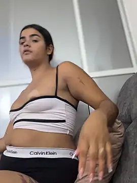 Kaily_Sweet16's Live XXX Chat