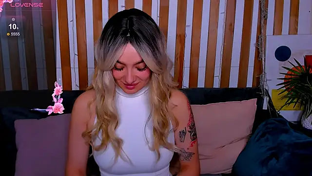 Emily_Tylerr – Live XXX-chat