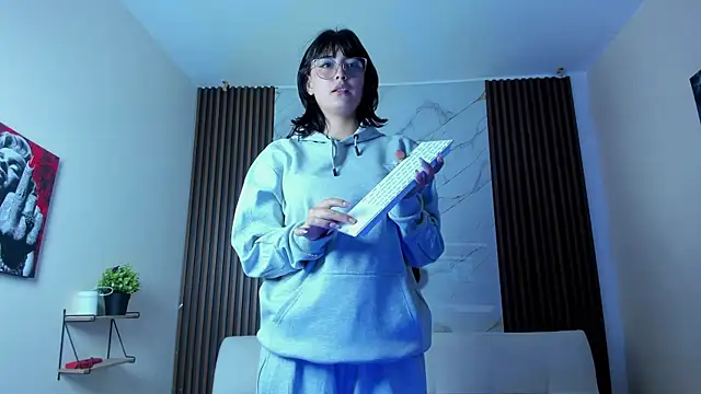 Ela_James_ 网络视讯表演