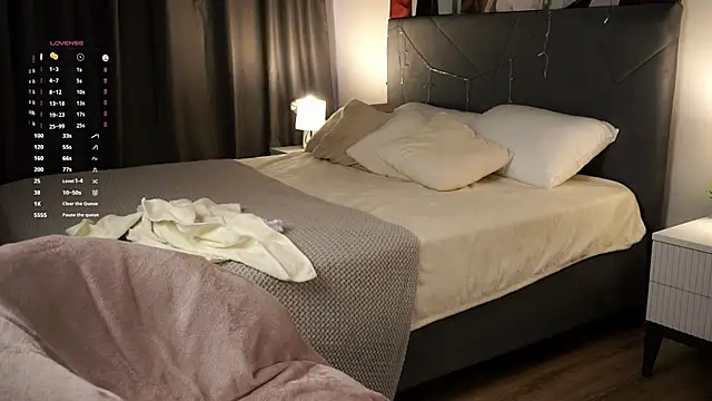 BlondellBolio live XXX chat