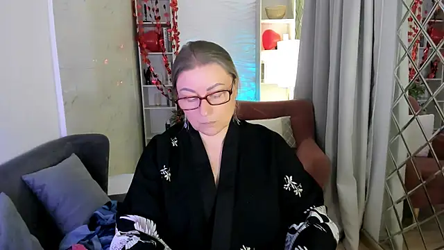 AlexandraKind Live XXX Chat