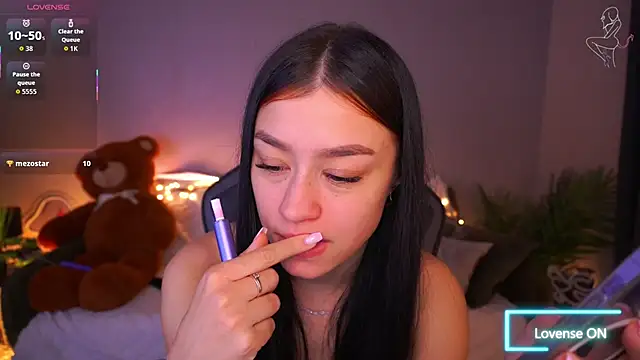 FataleNellieのライブXXXチャット