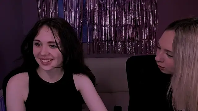 Онлайн чат XXX riley_sanders