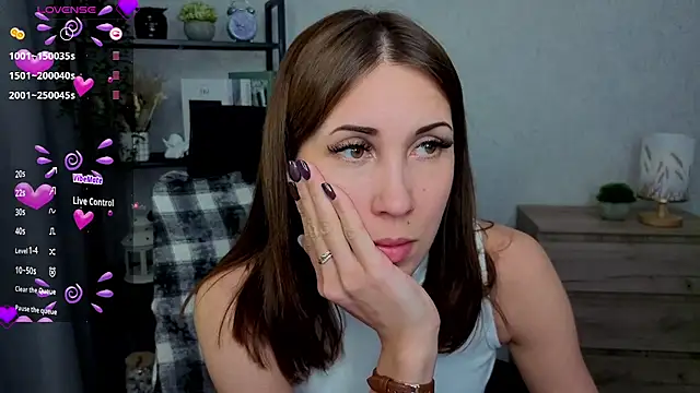 DreamVelour's Live XXX Chat