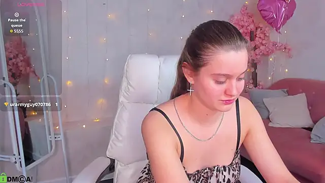 Renesmy_Black – Naživo XXX chat