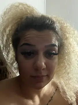 CrazyJessika live XXX chat