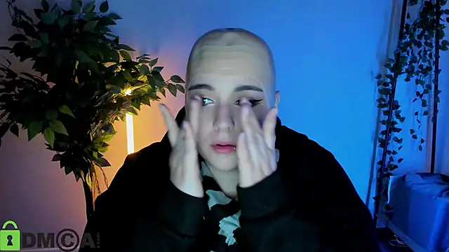 Chatroom XXX en direct de Mia_R0ss