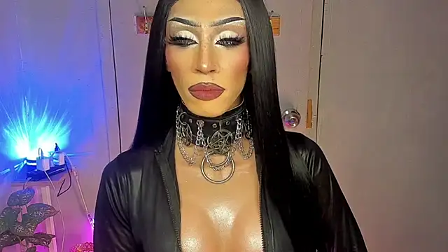 XXX chat uživo modela anitacruise