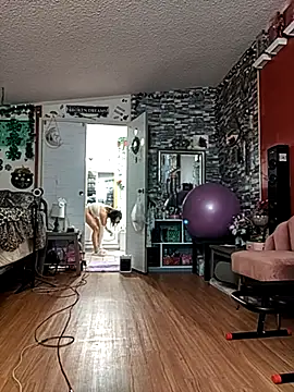 TranSexualJade95: онлайн-секс-чат