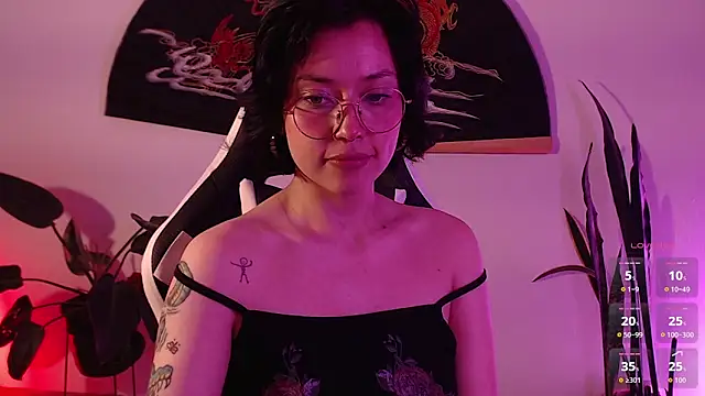 Ellyuwuw – Live XXX-chat