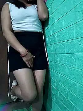 moa_koa Show in webcam