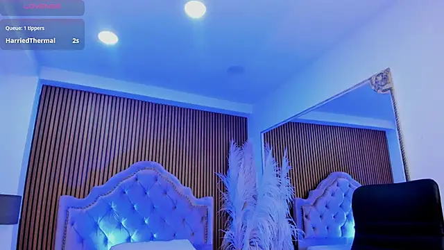 SelenaStonne লাইভ XXX চ্যাট