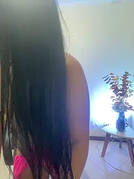 Chat +18 de Miaswwe ao vivo